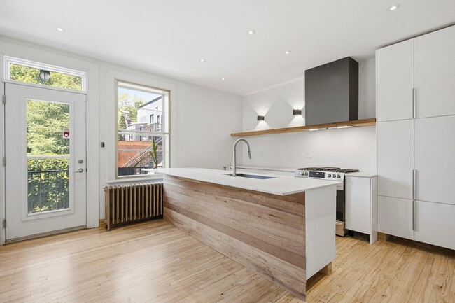 Photo - 10832 Av. d'Auteuil