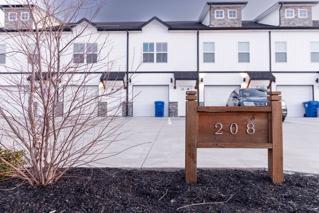 Photo - 208 Drayton Dr.