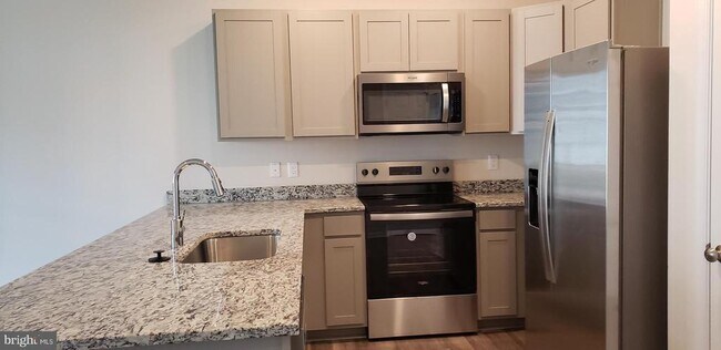 Photo - 164 Caterpillar Dr