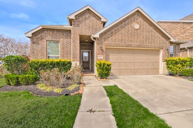 Building Photo - 6723 Barrington Crk Trce