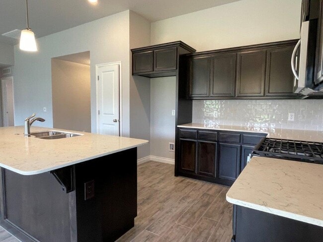 Photo - 13609 Watson Dr