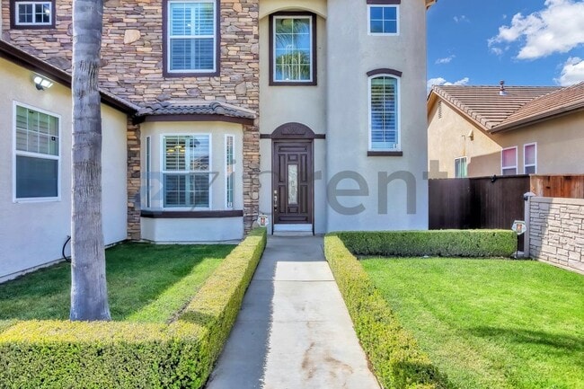 Photo - 5743 W Chennault Ave