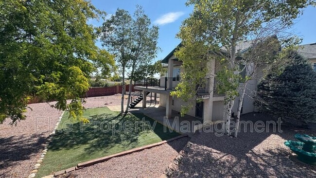 Photo - 629 W Kenosha Dr