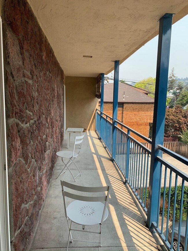 Photo - 1624 Milvia Street