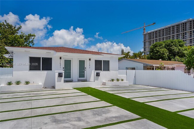Building Photo - 2641 SW 29th Ct Unit 2641