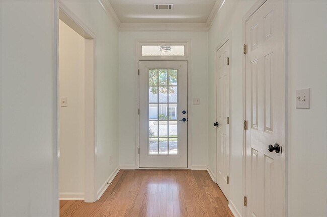 Photo - 2037 Magnolia Pkwy