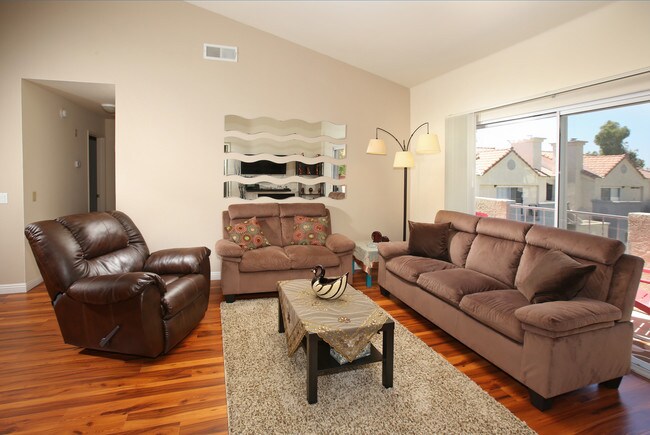 Highland Downs Apartments