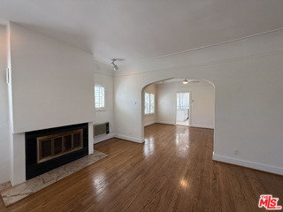 Photo - 1249 S Tremaine Ave
