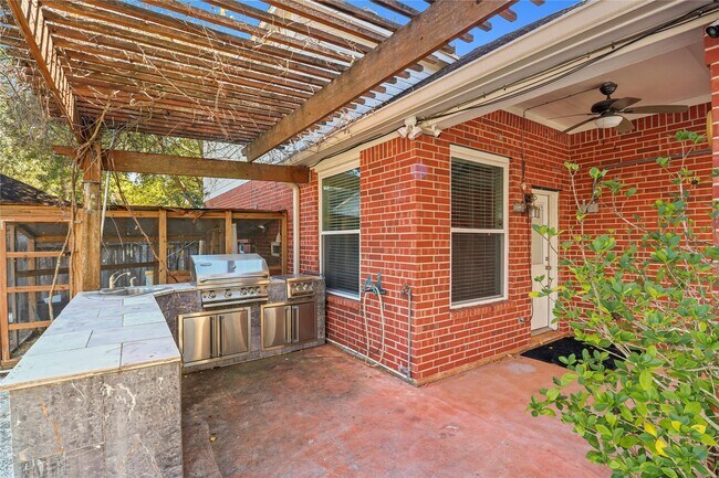 Photo - 20510 Pioneer Bend Ct