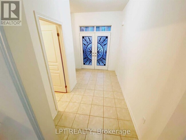 Photo - 35 Humberstone Cres