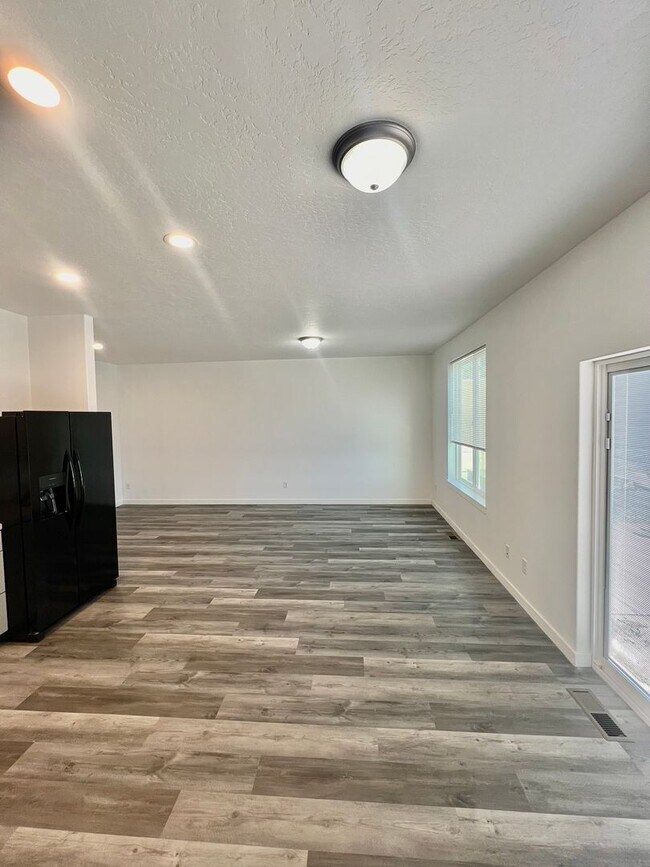 Photo - 1913 S Rainier St Unit Townhome 110