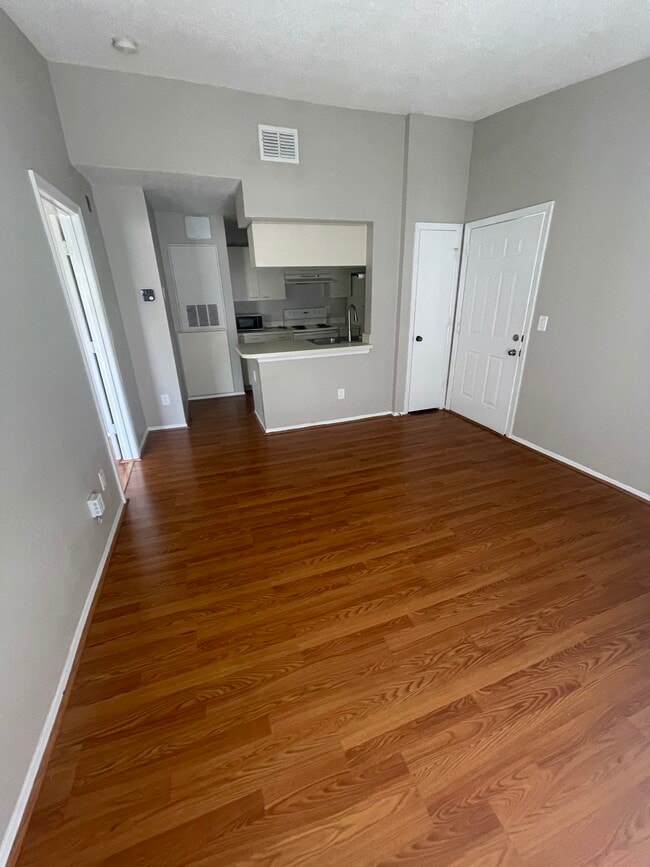 Photo - 2550 N Alafaya Trl Unit 6301