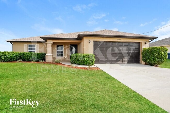 Photo - 2237 Tropicana Parkway W House