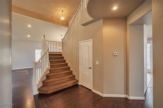 Photo - 1740 Flores Ln