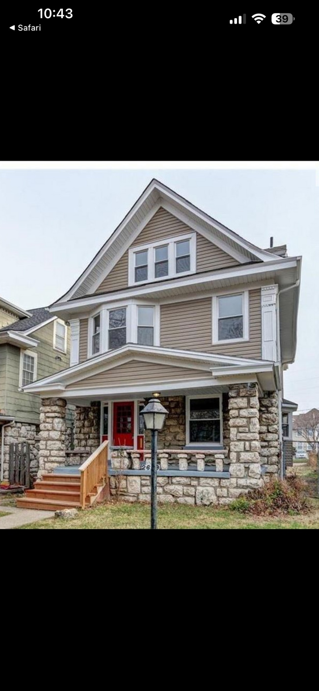 Building Photo - 2629 Campbell St