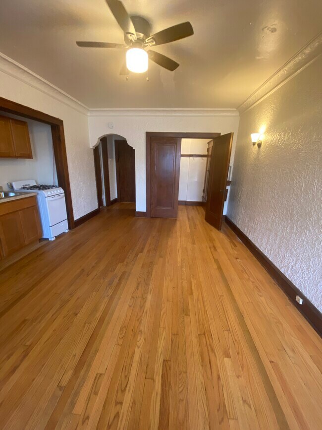 Photo - Franklin Manor