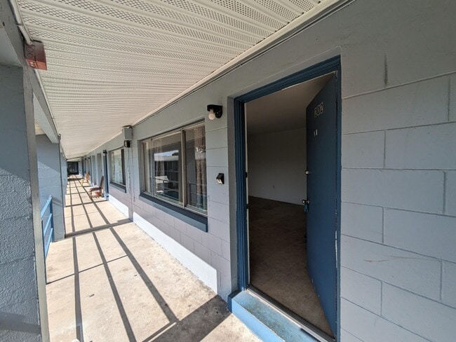 Building Photo - 140 Minna Ln Unit 202
