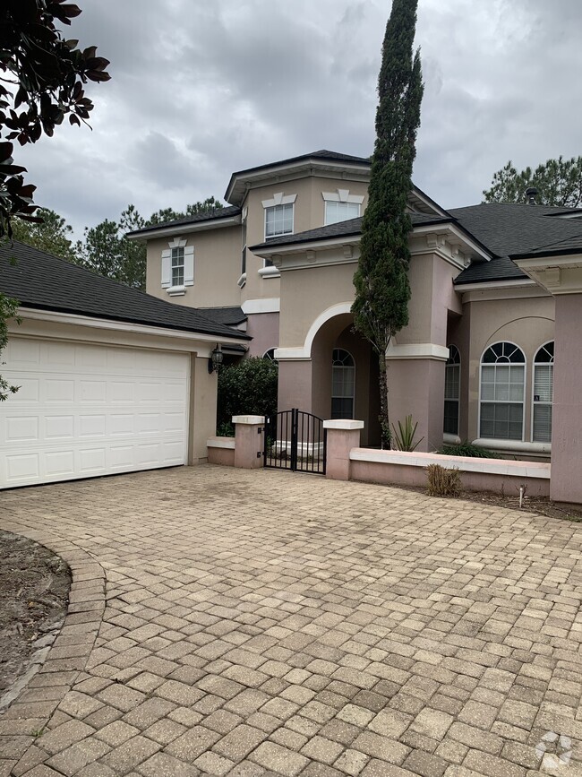 Building Photo - 1384 Eagle Crossing Dr Rental