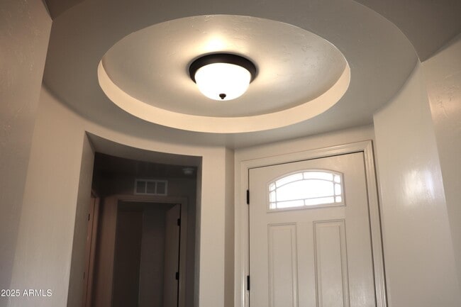 Photo - 1547 Middle Crk Ln