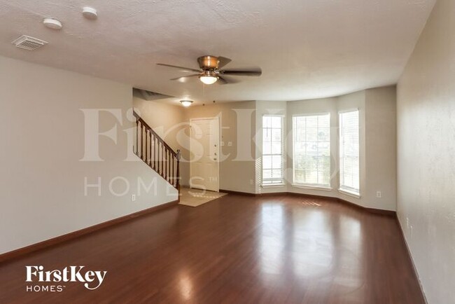 Photo - 10826 Belle Haven Dr