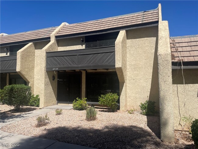 Building Photo - 4535 Brookside Way Rental