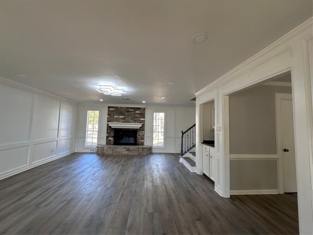 Photo - 17707 Moss Point Dr