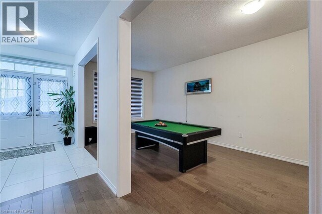 Photo - 11 Seanesy Dr