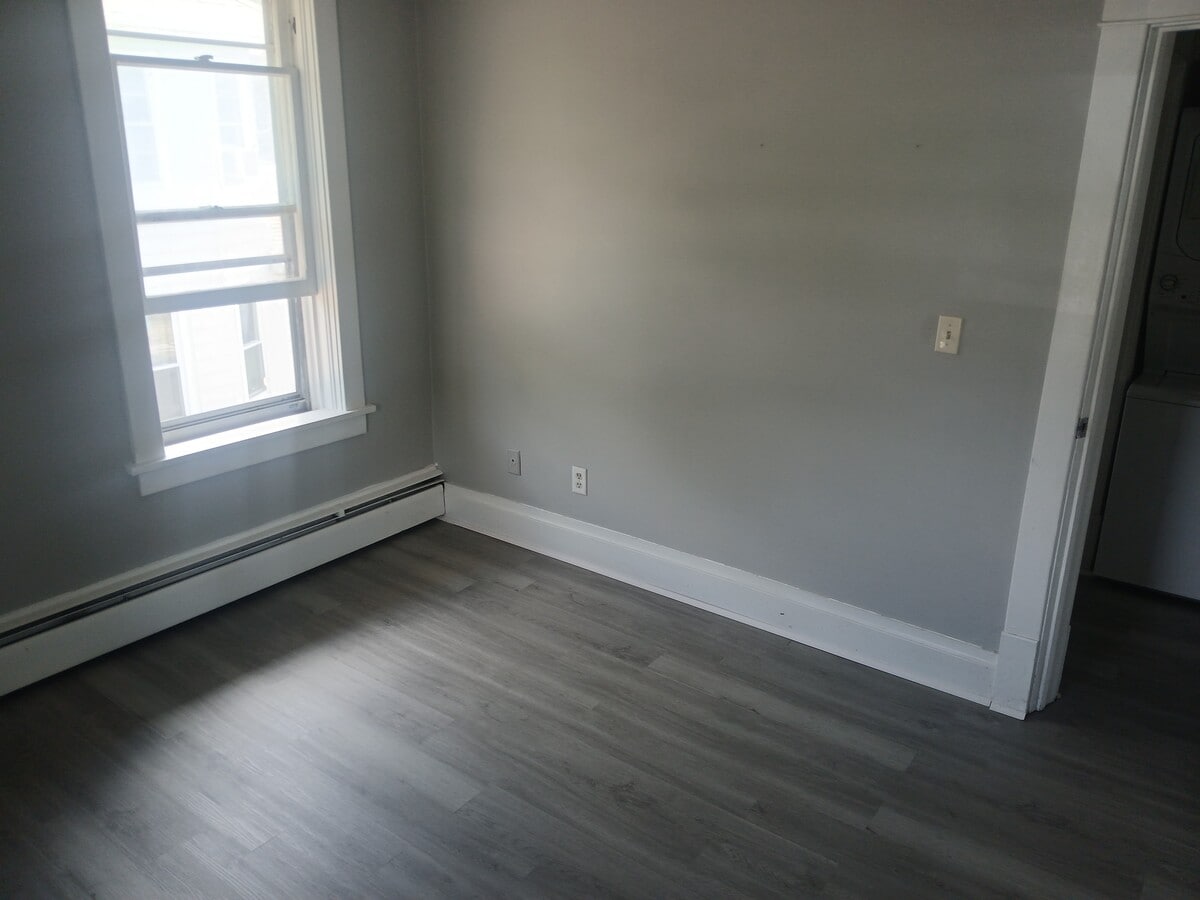 Photo - 1620 29 1/2 St Unit Apartment