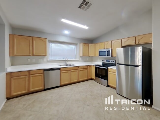 Photo - 2116 S 160th Ln