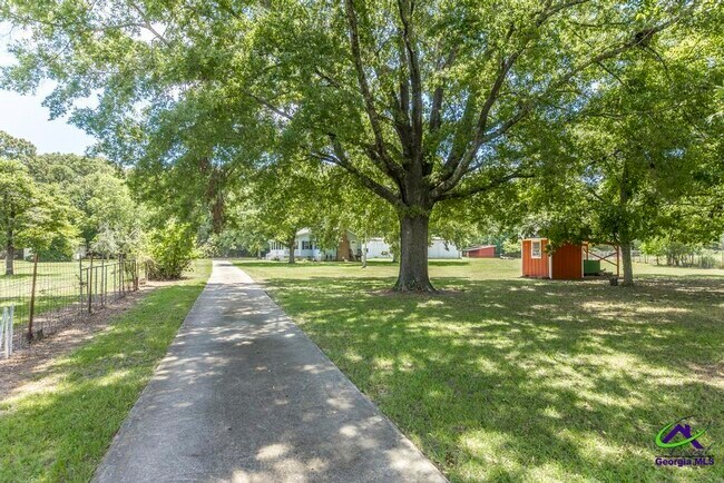 Photo - 236 Blue Meadow Cir