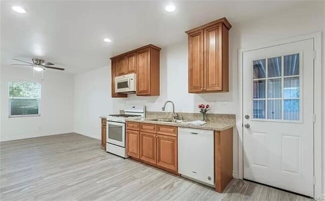 Photo - 1114 Beryl Ave