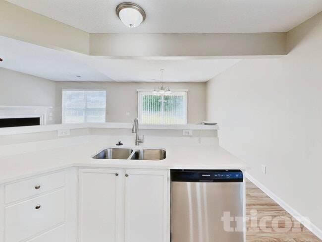 Photo - 3120 Riverbrooke Dr
