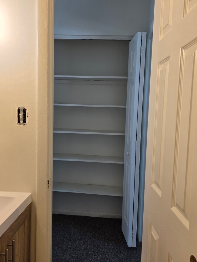 Photo - 1718 Judy Way