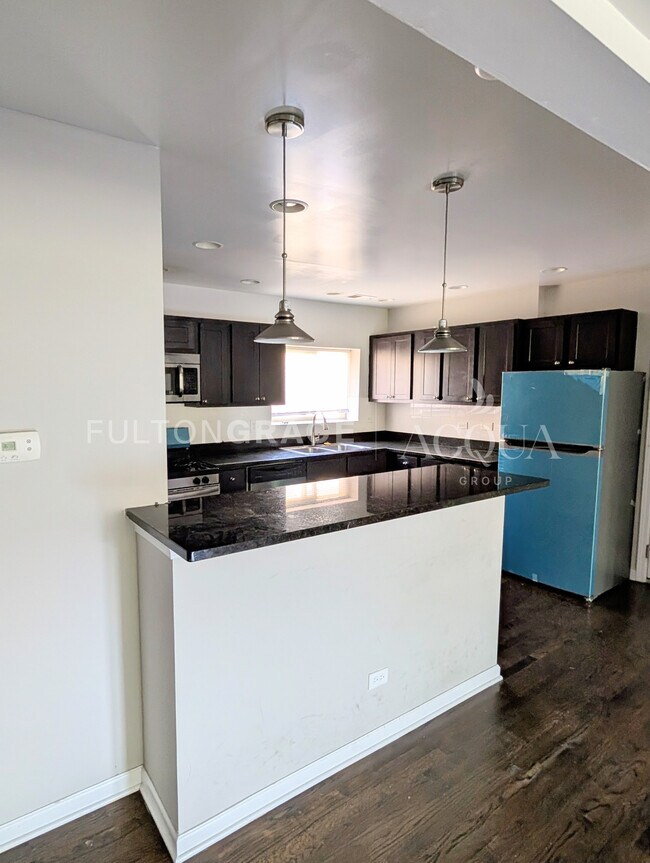 Photo - 2542 W Fitch Ave Unit 2