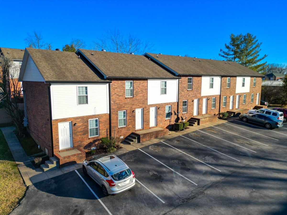 Photo - 1660 Baltimore Dr.