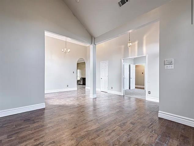 Photo - 827 Sunflower Trail