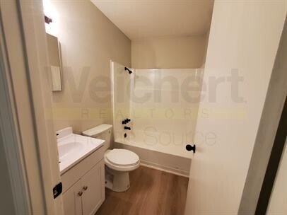 Photo - 114 N 7th St
