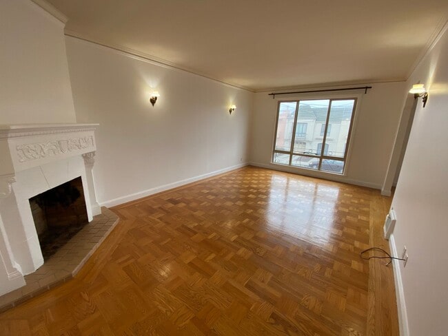 Photo - Large 3 Bedroom 1.5 Bath Single Family House in Central Sunset