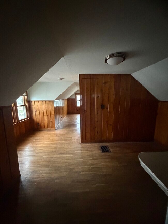 Photo - Phelps Studio Unit 1