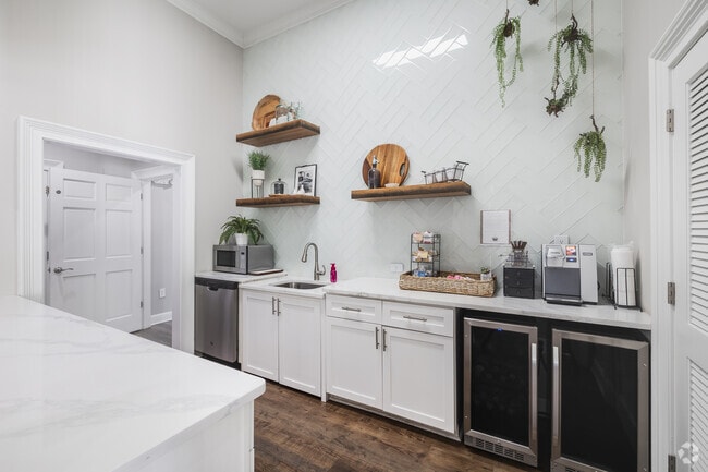 Clubhouse Kitchen