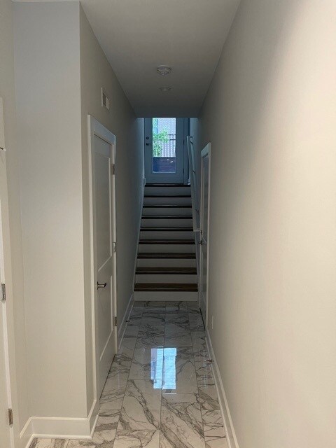 Photo - 1058 Kenilworth Ave