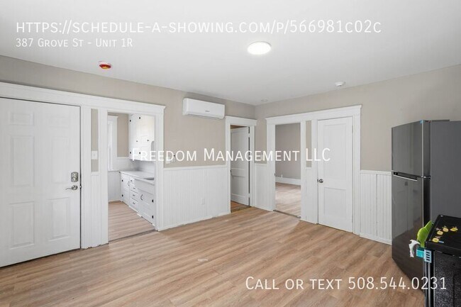 Photo - 387 Grove St Unit 1R