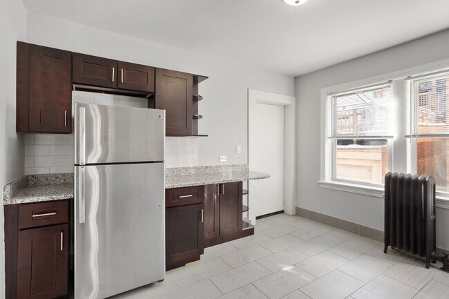 1609 W Juneway Ter Unit 1