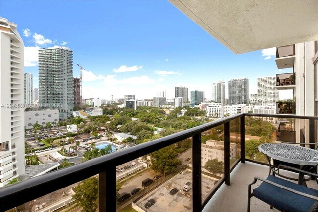 Photo - 600 NE 36th St Unit 1717