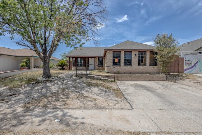 Building Photo - 9716 Center Rd Rental