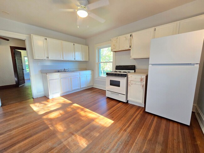 610 N Mclean St Unidad 1
