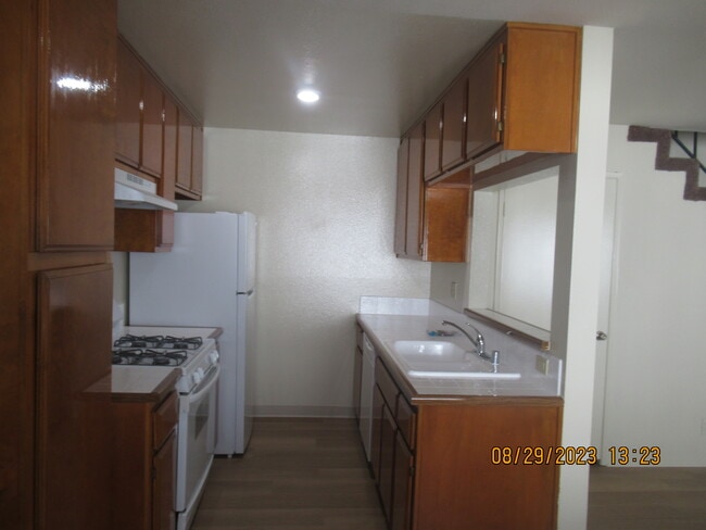 Photo - 12736 Caswell Ave