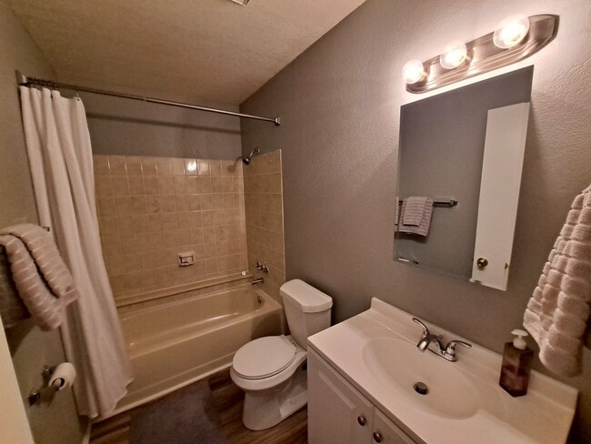Photo - 1241 Firefly Cir Unit 1241