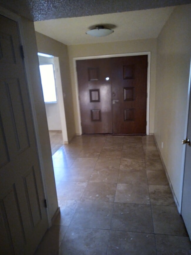 Photo - 6734 N 19th St