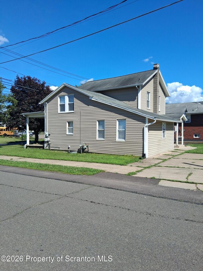 Photo - 723 Exeter Ave